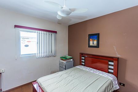 Casa à venda com 140m², 3 quartos e 3 vagas Casa à venda com 140m², 3 quartos e 3 vagasQuarto 1