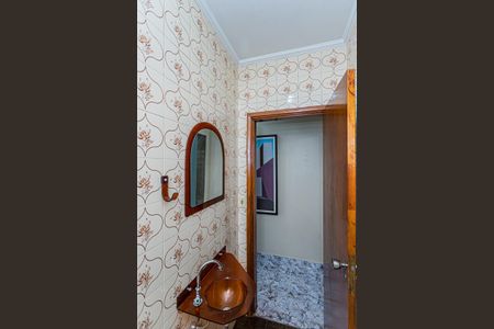 Casa à venda com 140m², 3 quartos e 3 vagas Casa à venda com 140m², 3 quartos e 3 vagasLavabo