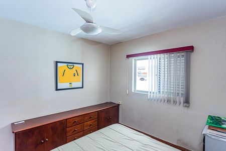 Casa à venda com 140m², 3 quartos e 3 vagas Casa à venda com 140m², 3 quartos e 3 vagasQuarto 1