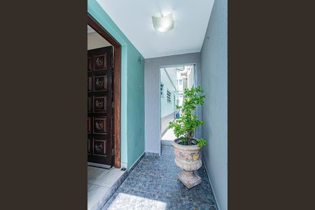 Casa à venda com 140m², 3 quartos e 3 vagas Casa à venda com 140m², 3 quartos e 3 vagasHall de entrada