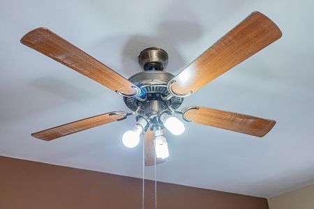 Casa à venda com 140m², 3 quartos e 3 vagas Casa à venda com 140m², 3 quartos e 3 vagasSuite