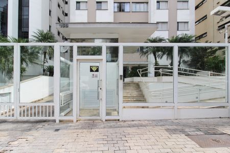 Apartamento à venda com 77m², 2 quartos e 1 vagaFachada