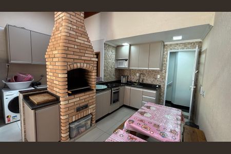 Apartamento à venda com 140m², 2 quartos e 2 vagasCobertura - Cozinha