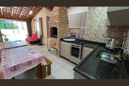 Apartamento à venda com 140m², 2 quartos e 2 vagasCobertura - Cozinha