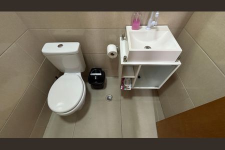 Apartamento à venda com 140m², 2 quartos e 2 vagasCobertura - Banheiro