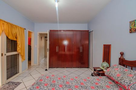 Casa à venda com 170m², 3 quartos e 2 vagas Casa à venda com 170m², 3 quartos e 2 vagasSuíte