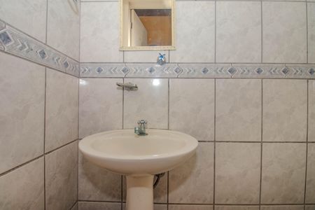 Casa à venda com 170m², 3 quartos e 2 vagas Casa à venda com 170m², 3 quartos e 2 vagasLavabo