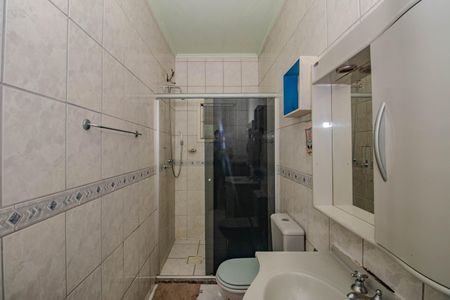 Casa à venda com 170m², 3 quartos e 2 vagas Casa à venda com 170m², 3 quartos e 2 vagasBanheiro Social