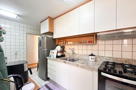 Apartamento à venda com 77m², 2 quartos e 1 vaga Apartamento à venda com 77m², 2 quartos e 1 vagaCozinha