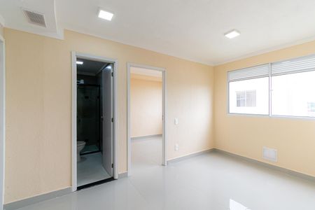 Sala de apartamento para alugar com 2 quartos, 32m² em Quinta da Paineira, São Paulo