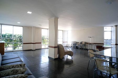 Apartamento para alugar com 55m², 2 quartos e 1 vaga