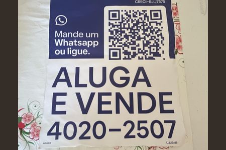 Apartamento à venda com 72m², 3 quartos e sem vagaCódigo alpha numérico