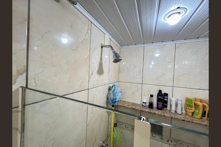 Apartamento à venda com 72m², 3 quartos e sem vagaBanheiro