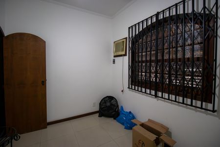 Casa à venda com 90m², 3 quartos e 12 vagasQuarto 2