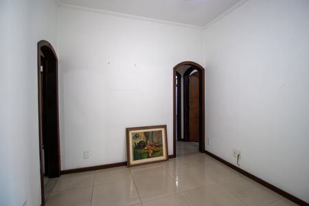 Casa à venda com 90m², 3 quartos e 12 vagasSala