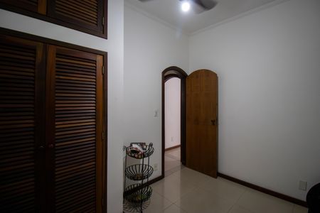 Casa à venda com 90m², 3 quartos e 12 vagasQuarto 2