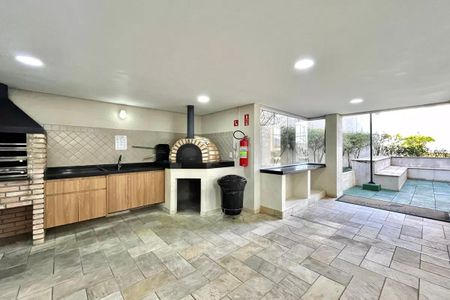 Apartamento à venda com 81m², 2 quartos e 2 vagas Apartamento à venda com 81m², 2 quartos e 2 vagasÁrea comum - Churrasqueira