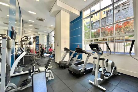 Apartamento à venda com 81m², 2 quartos e 2 vagas Apartamento à venda com 81m², 2 quartos e 2 vagasÁrea comum - Academia