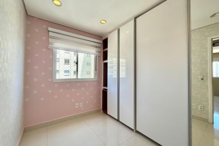 Apartamento à venda com 81m², 2 quartos e 2 vagas Apartamento à venda com 81m², 2 quartos e 2 vagasQuarto 2