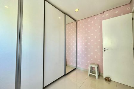 Apartamento à venda com 81m², 2 quartos e 2 vagas Apartamento à venda com 81m², 2 quartos e 2 vagasQuarto 2