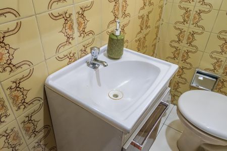 Casa para alugar com 3 quartos, 231m² em Jardim Regina Alice, Barueri