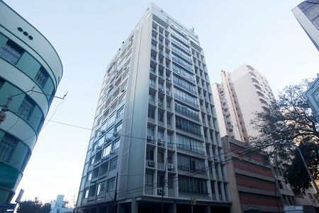 Apartamento para alugar com 180m², 3 quartos e 1 vagaFachada
