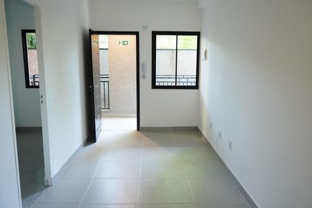 Sala de apartamento para alugar com 2 quartos, 40m² em Penha de França, São Paulo