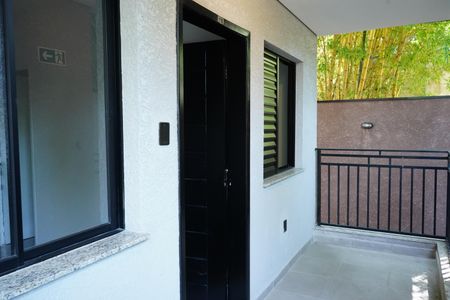 Entrada de apartamento para alugar com 2 quartos, 40m² em Penha de França, São Paulo