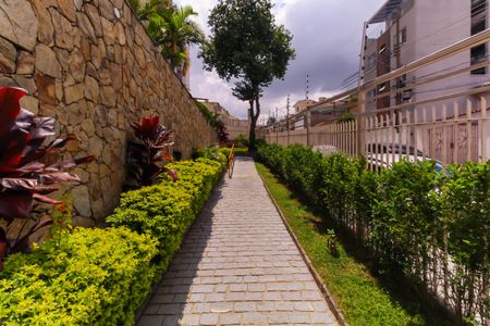 Apartamento para alugar com 75m², 2 quartos e 1 vaga Apartamento para alugar com 75m², 2 quartos e 1 vagaÁrea externa