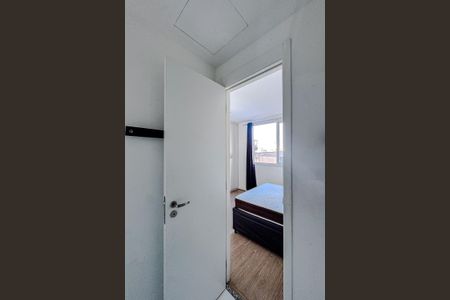 Banheiro de kitnet/studio para alugar com 1 quarto, 19m² em Brás, São Paulo