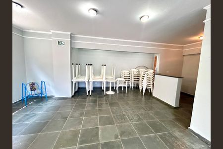 Apartamento à venda com 75m², 2 quartos e 1 vagaÁrea comum - Salão de festas