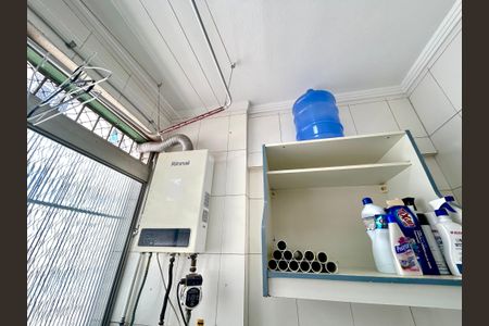 Apartamento à venda com 75m², 2 quartos e 1 vagaÁrea de Serviço