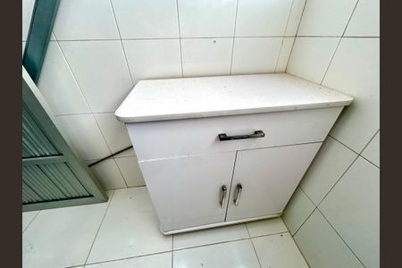 Apartamento à venda com 75m², 2 quartos e 1 vagaÁrea de Serviço