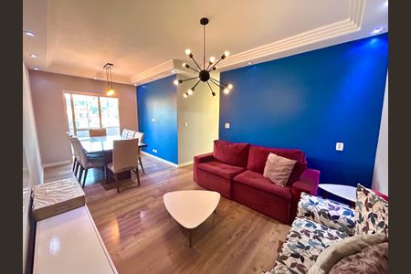 Sala de apartamento à venda com 2 quartos, 75m² em Vila Rosalia, Guarulhos