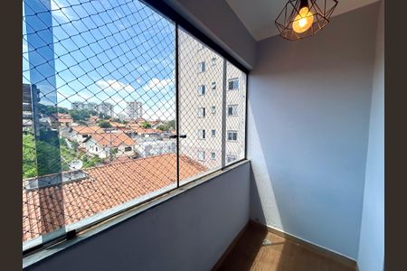 Apartamento à venda com 75m², 2 quartos e 1 vagaVaranda da Sala