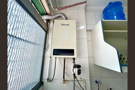 Apartamento à venda com 75m², 2 quartos e 1 vagaÁrea de Serviço