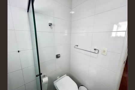 Apartamento à venda com 75m², 2 quartos e 1 vagaBanheiro 