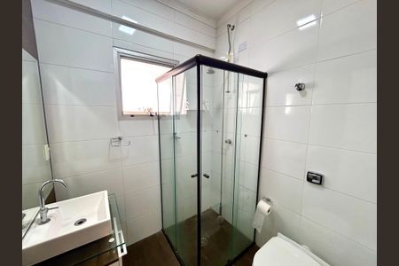 Apartamento à venda com 75m², 2 quartos e 1 vagaBanheiro 