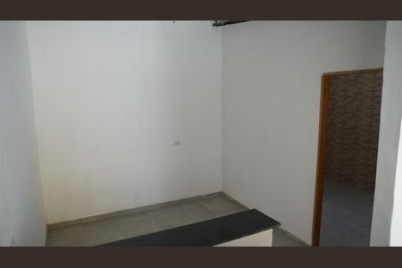 Casa para alugar com 38m², 1 quarto e 1 vagaSala