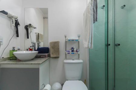 Apartamento à venda com 57m², 2 quartos e 1 vaga Apartamento à venda com 57m², 2 quartos e 1 vagaBanheiro da Suíte