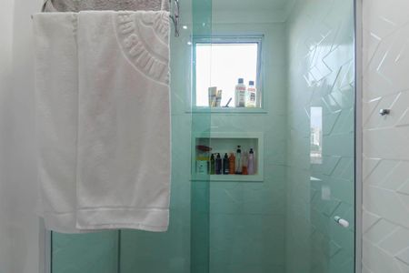 Apartamento à venda com 57m², 2 quartos e 1 vaga Apartamento à venda com 57m², 2 quartos e 1 vagaBanheiro da Suíte