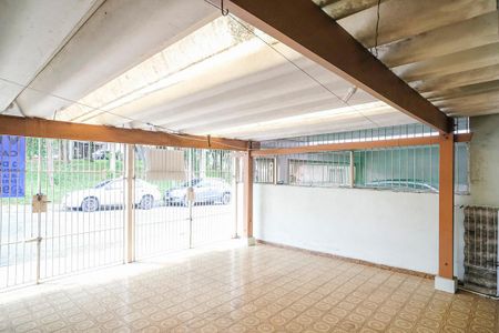 Casa à venda com 159m², 3 quartos e 2 vagasGaragem