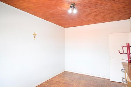 Casa à venda com 159m², 3 quartos e 2 vagasQuarto 2