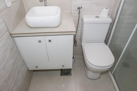 Apartamento para alugar com 44m², 1 quarto e 1 vaga Apartamento para alugar com 44m², 1 quarto e 1 vagaBanheiro