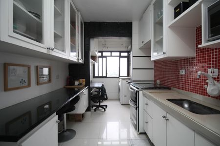 Apartamento para alugar com 55m², 2 quartos e 1 vaga Apartamento para alugar com 55m², 2 quartos e 1 vagaCozinha - Armários