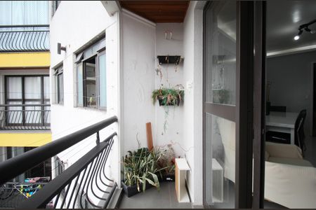 Apartamento para alugar com 55m², 2 quartos e 1 vaga Apartamento para alugar com 55m², 2 quartos e 1 vagaVaranda da Sala