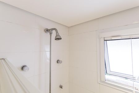 Apartamento à venda com 78m², 2 quartos e 2 vagasBanheiro da Suíte