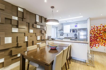 Apartamento à venda com 78m², 2 quartos e 2 vagasSala