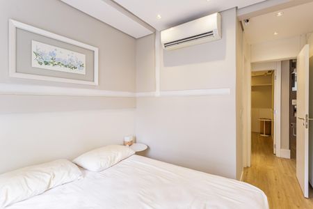 Apartamento à venda com 78m², 2 quartos e 2 vagasSuíte