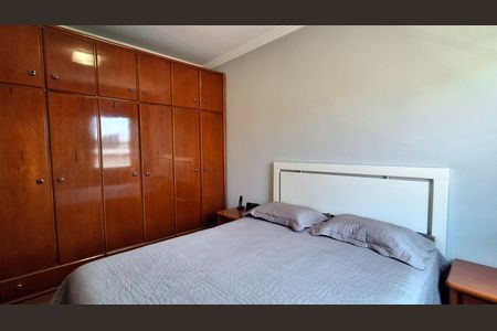 Apartamento à venda com 98m², 3 quartos e 1 vagaQuarto 2